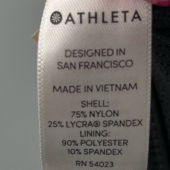 Athleta Fully Focused Sports Bra Black Powervita A-C Cup Size Medium - Picture 9 of 9